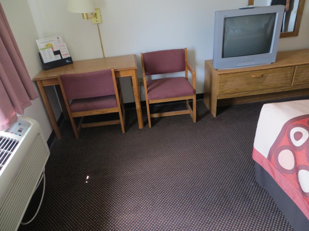 Hotel Super 8 By Wyndham Du Quoin Pokój zdjęcie